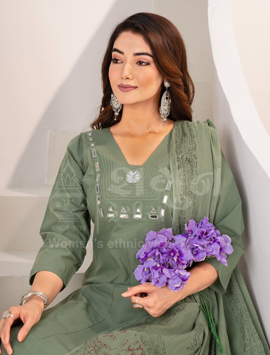 Cotton Round Kurti with Block Print Dupatta & Hand Work Detailing