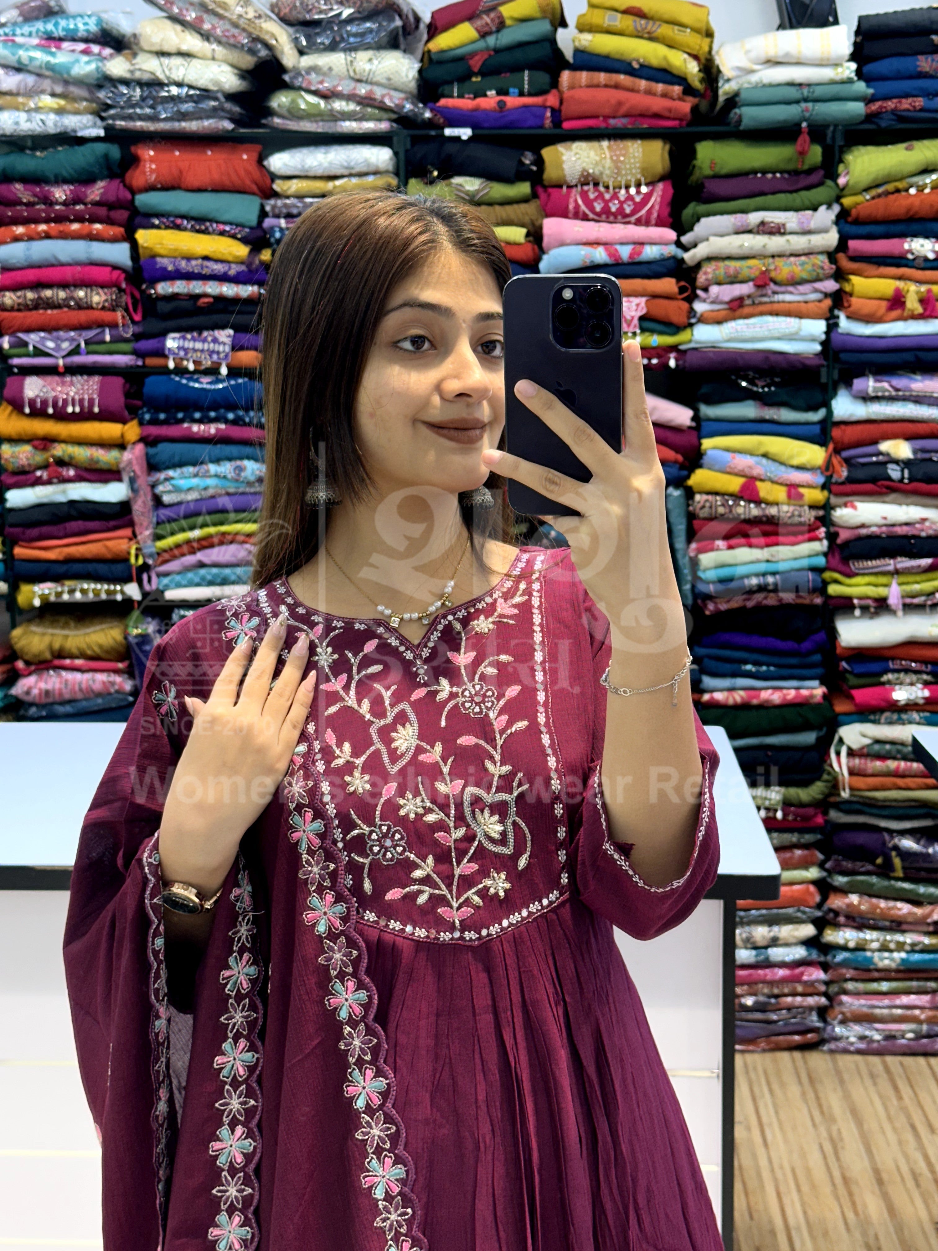 Elegant Hand Work Embroidered Neck Kurti Set