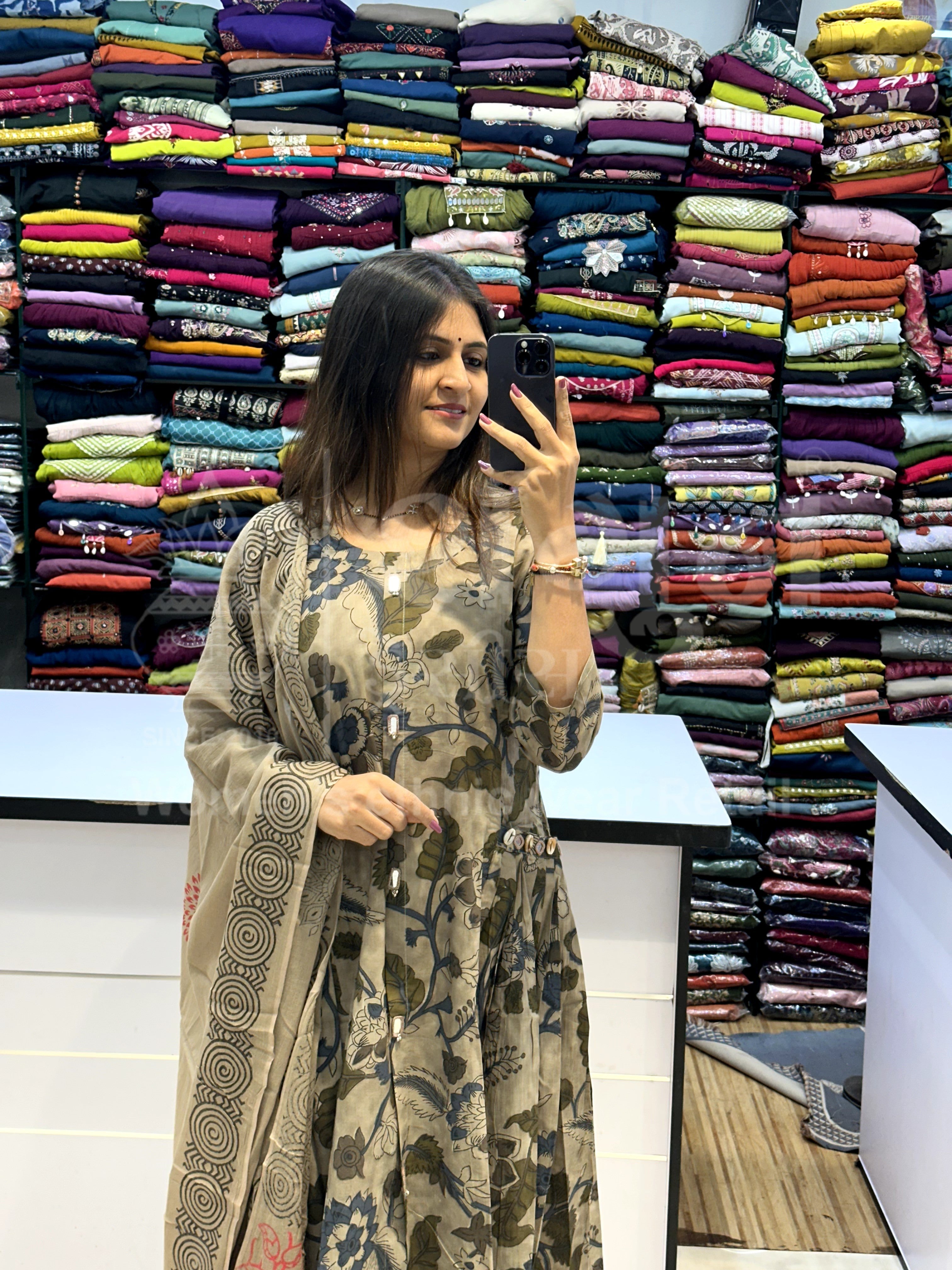 Floral Printed Kurti Set with Matching Dupatta